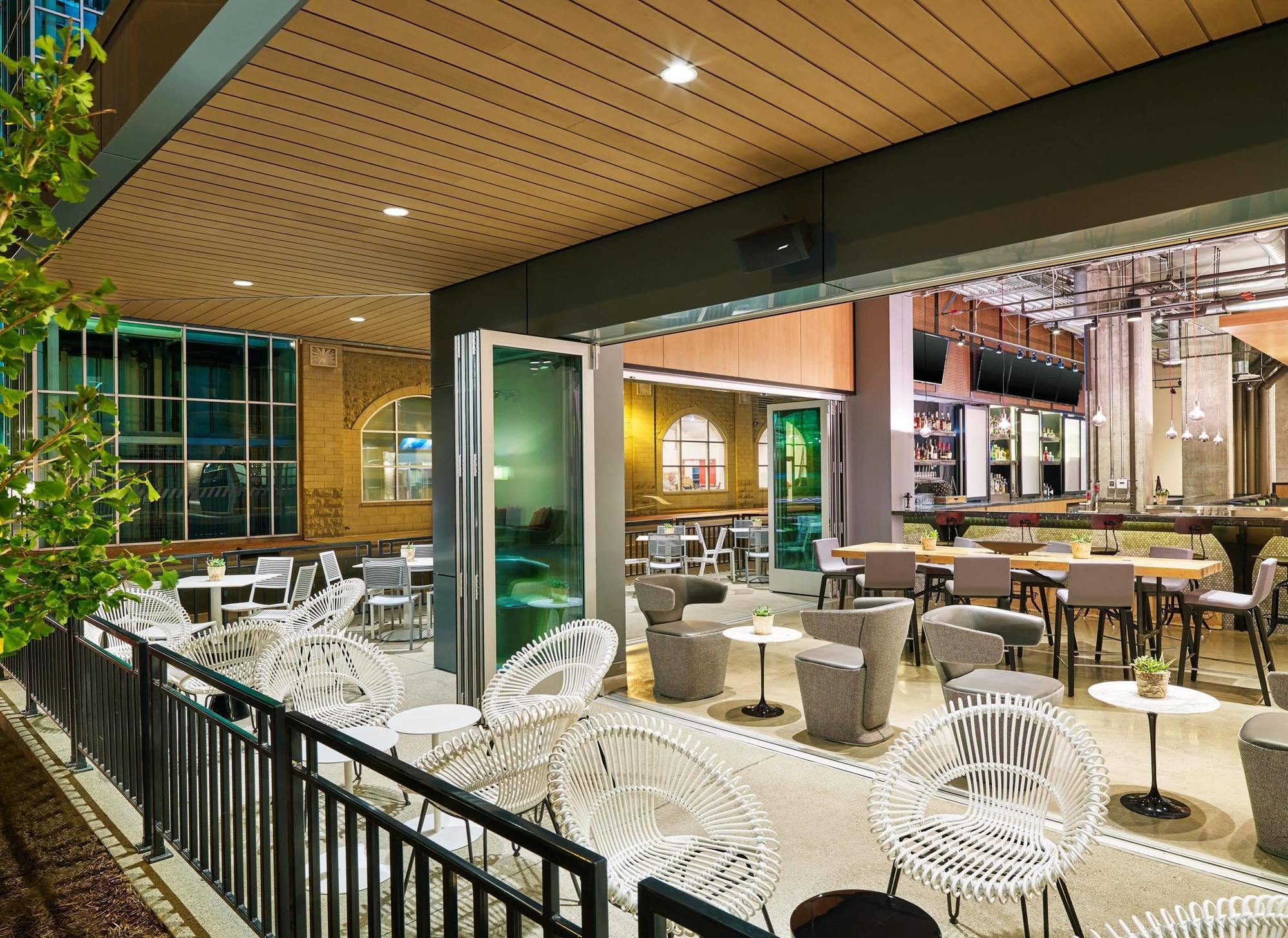 Aloft Louisville Downtown Exterior foto